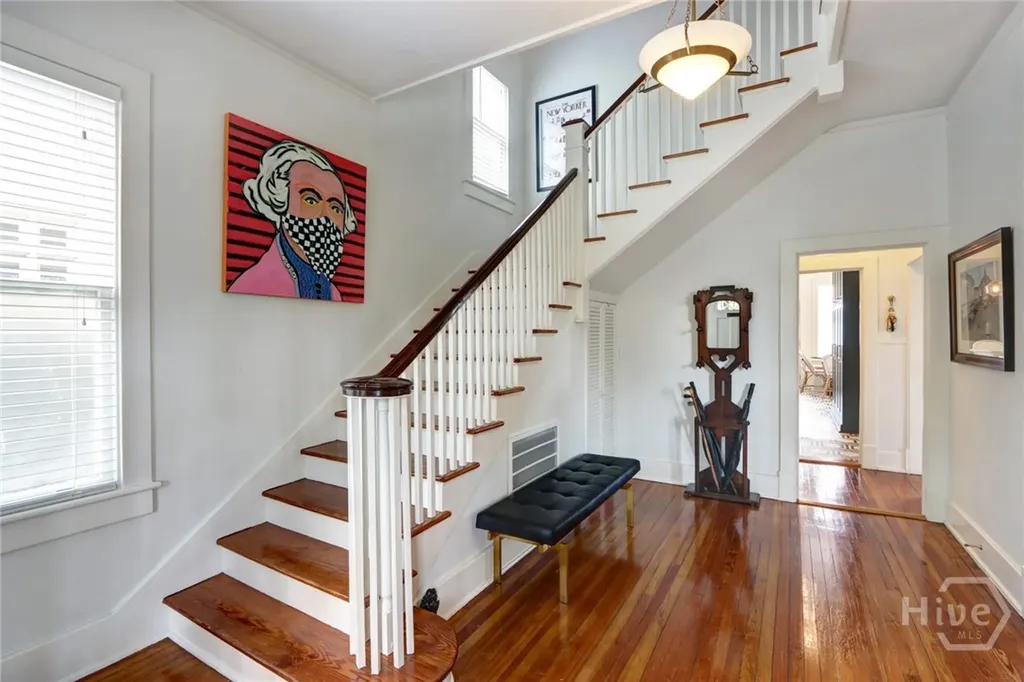132 E 45th Street Savannah GA 31405