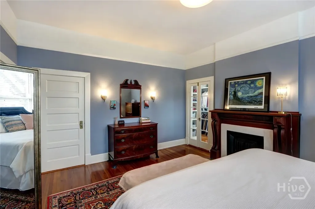 132 E 45th Street Savannah GA 31405