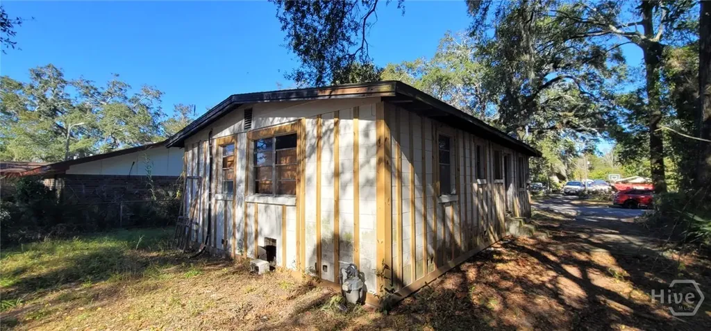 2109 Hanson Street Savannah GA 31404
