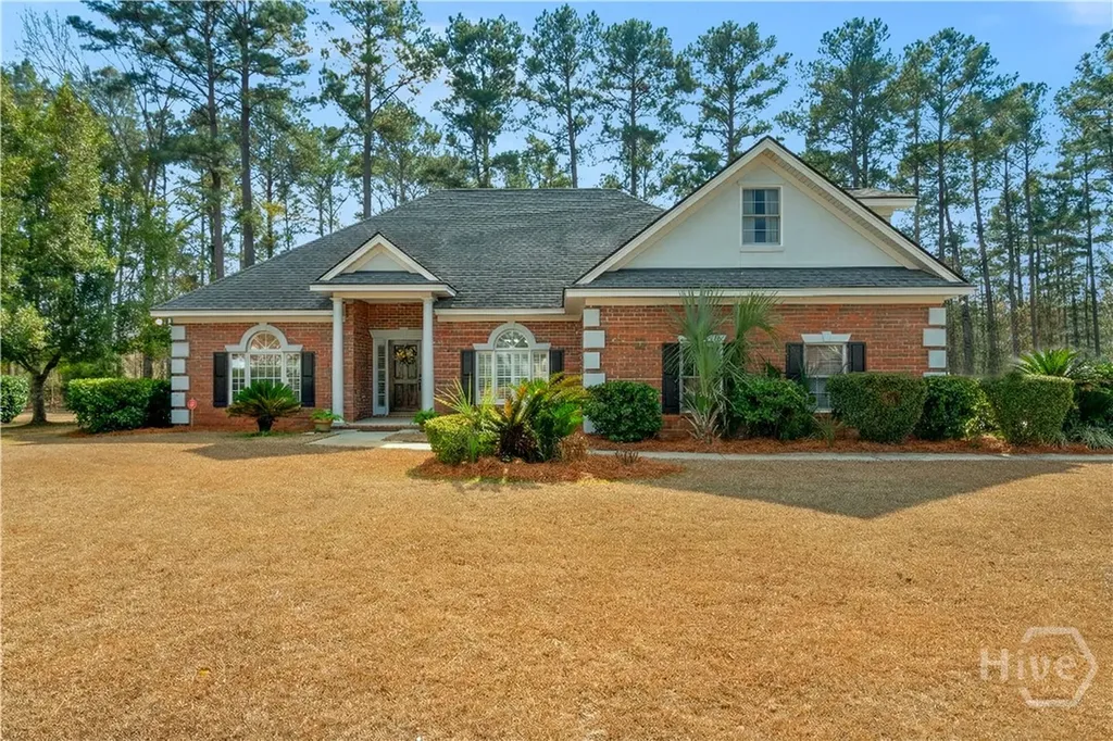 115 Manor Row Pooler GA 31322