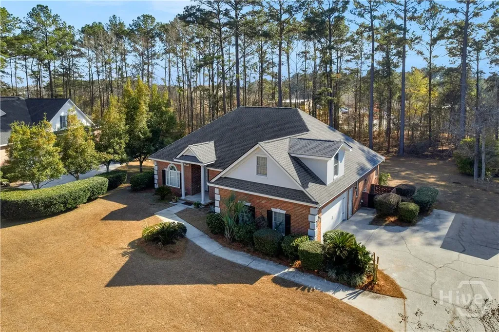115 Manor Row Pooler GA 31322