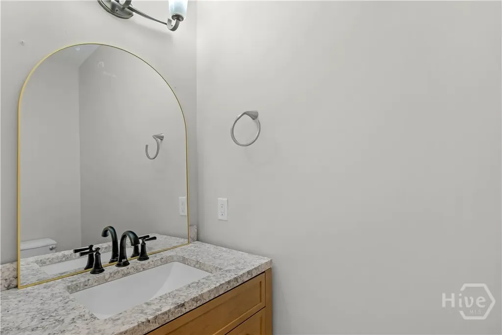 115 Manor Row Pooler GA 31322