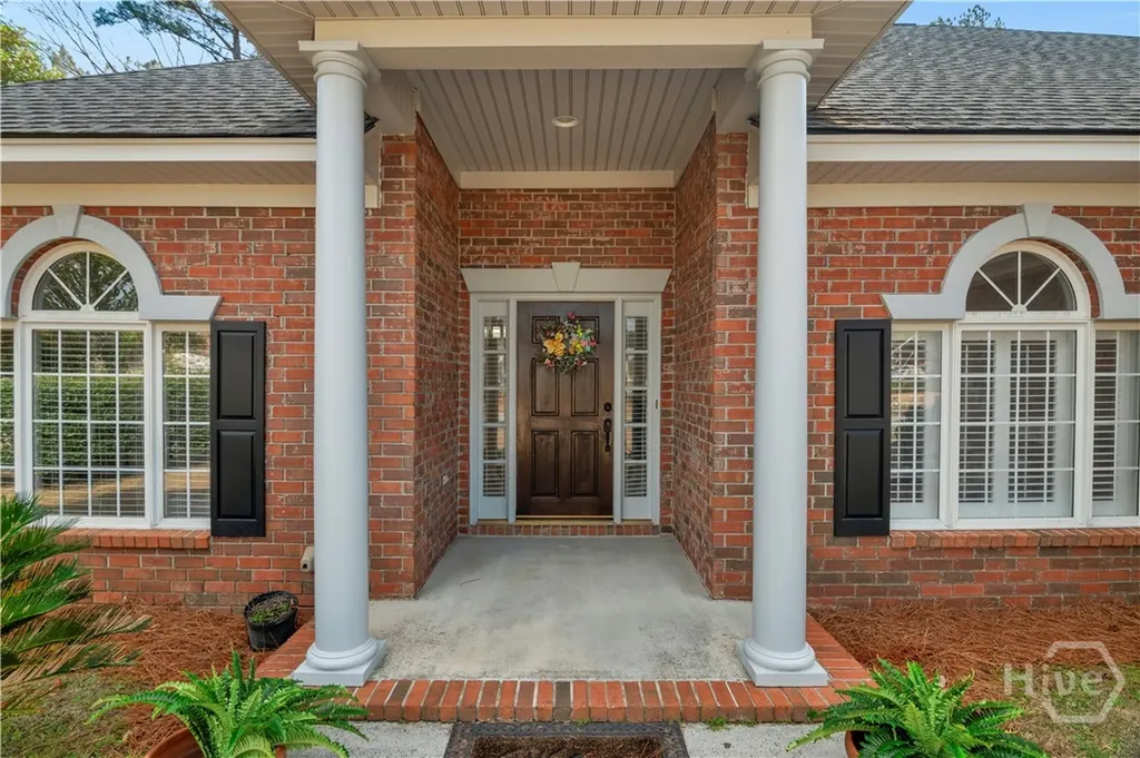 115 Manor Row Pooler GA 31322