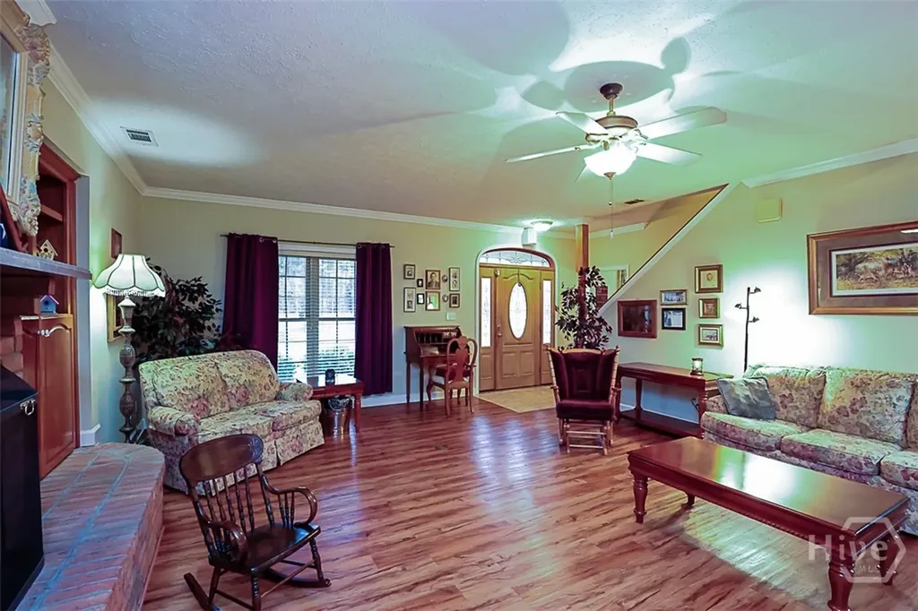 307 Chester Thomas Road Springfield GA 31329