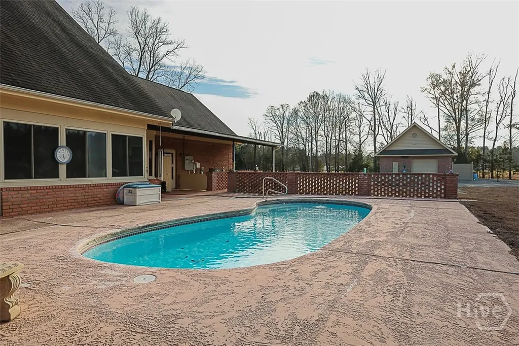 307 Chester Thomas Road Springfield GA 31329