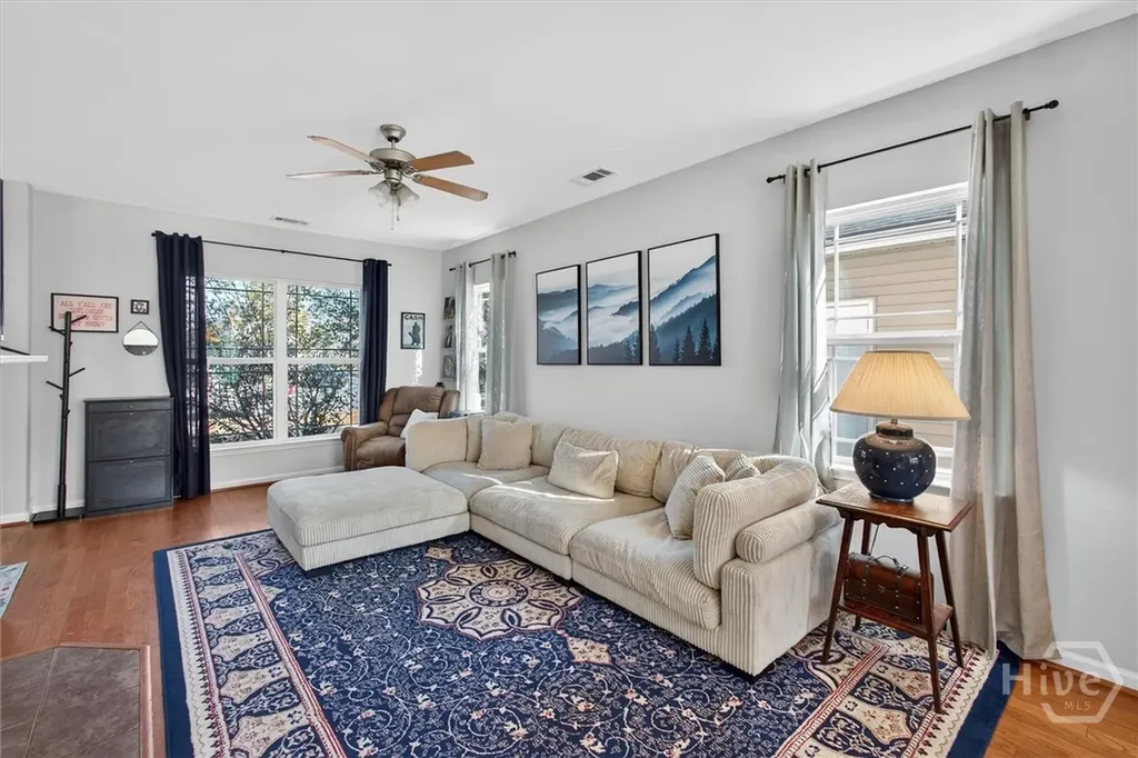 209 Chapel Lake S Savannah GA 31419
