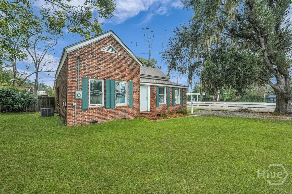 4 NW Third Street Ludowici GA 31316