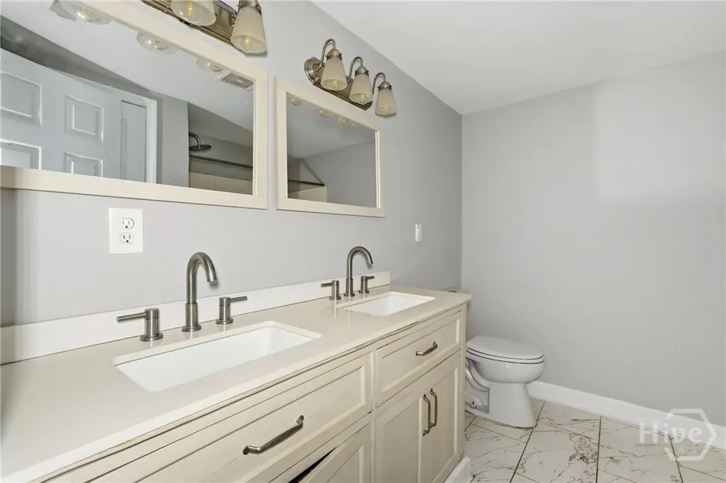 4 NW Third Street Ludowici GA 31316