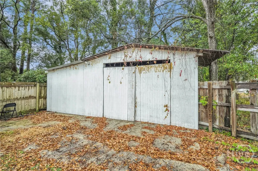 4 NW Third Street Ludowici GA 31316