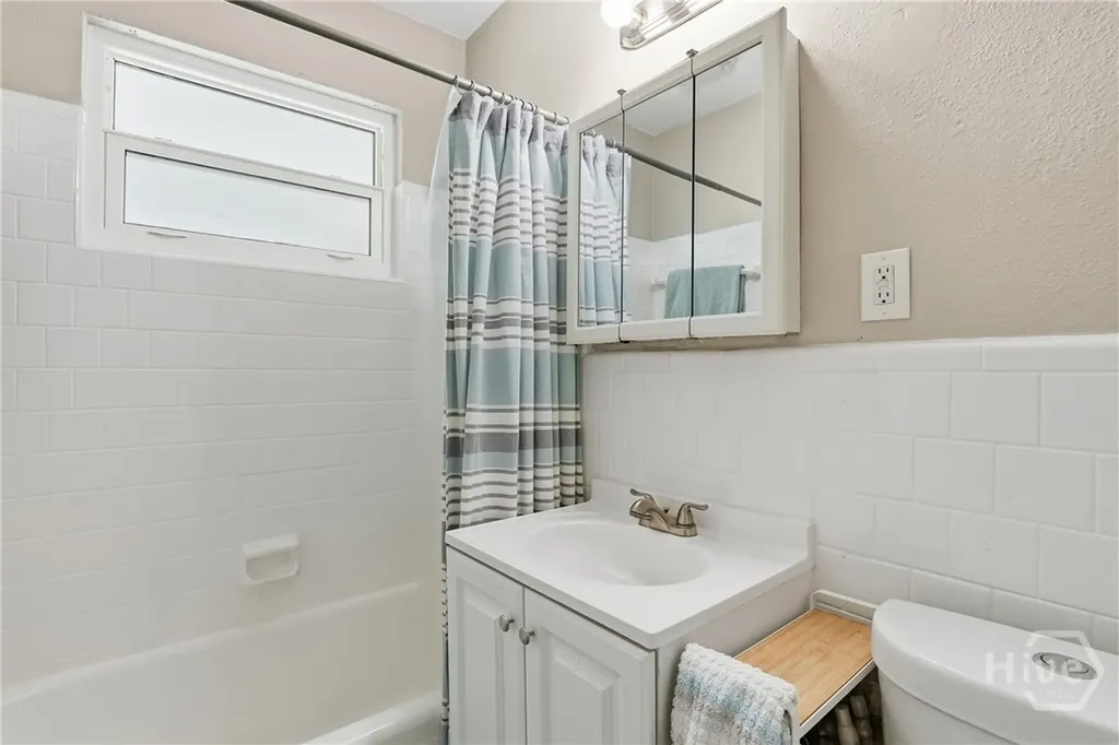 19 Smith Avenue Savannah GA 31408