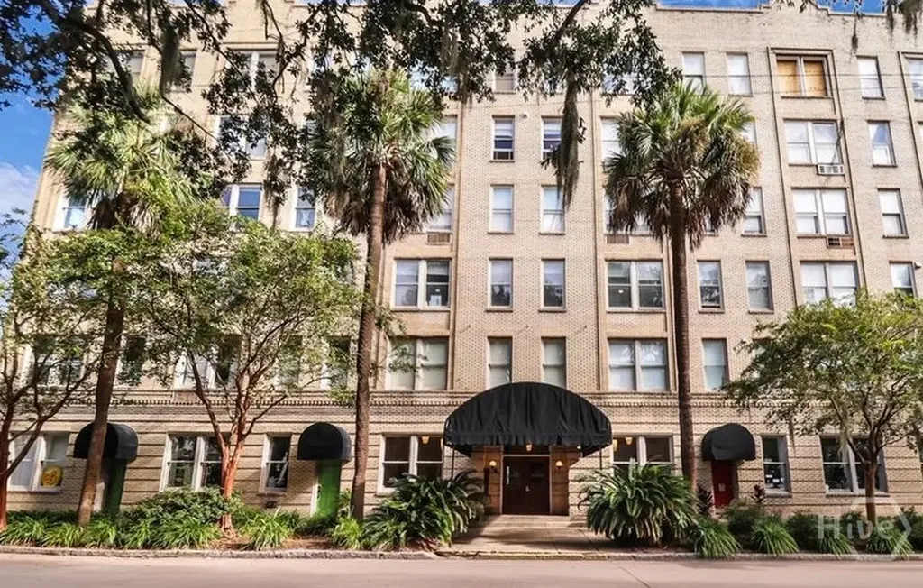 106 W Gwinnett Street Savannah GA 31401
