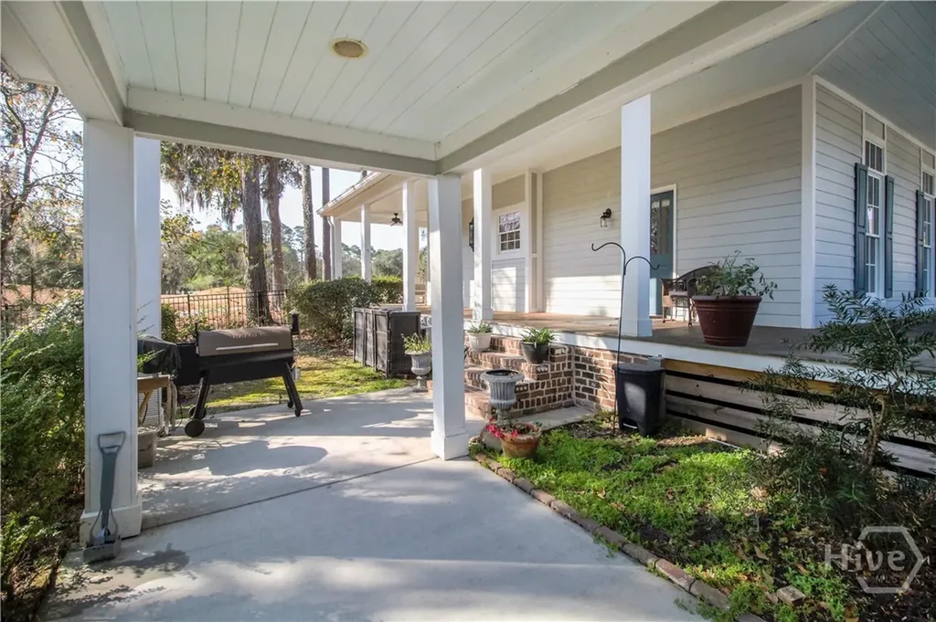 14 Amberwood Circle Savannah GA 31405