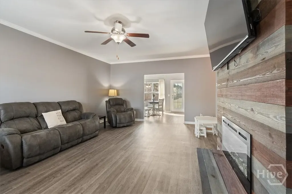 140 Mattie Belle Davis Street Ellabell GA 31308