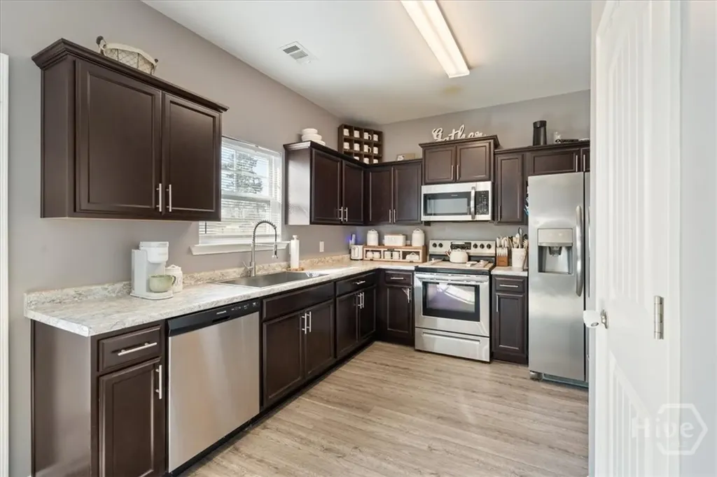 140 Mattie Belle Davis Street Ellabell GA 31308