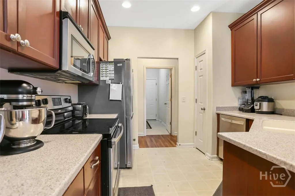 158 Willow Point Circle Savannah GA 31407