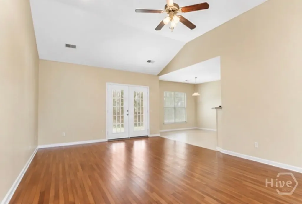 158 Willow Point Circle Savannah GA 31407