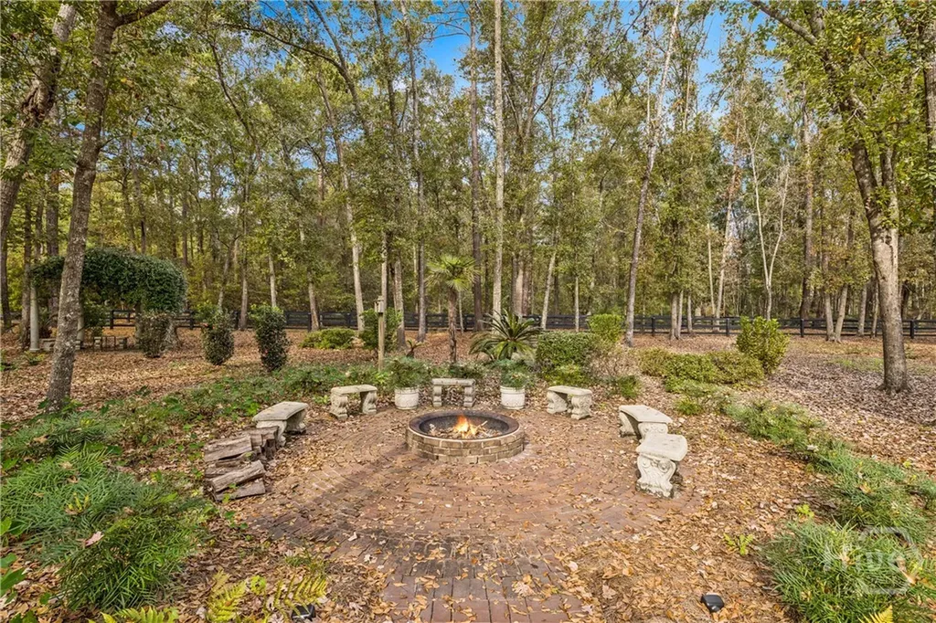 35 Ogeechee Lane Richmond Hill GA 31324