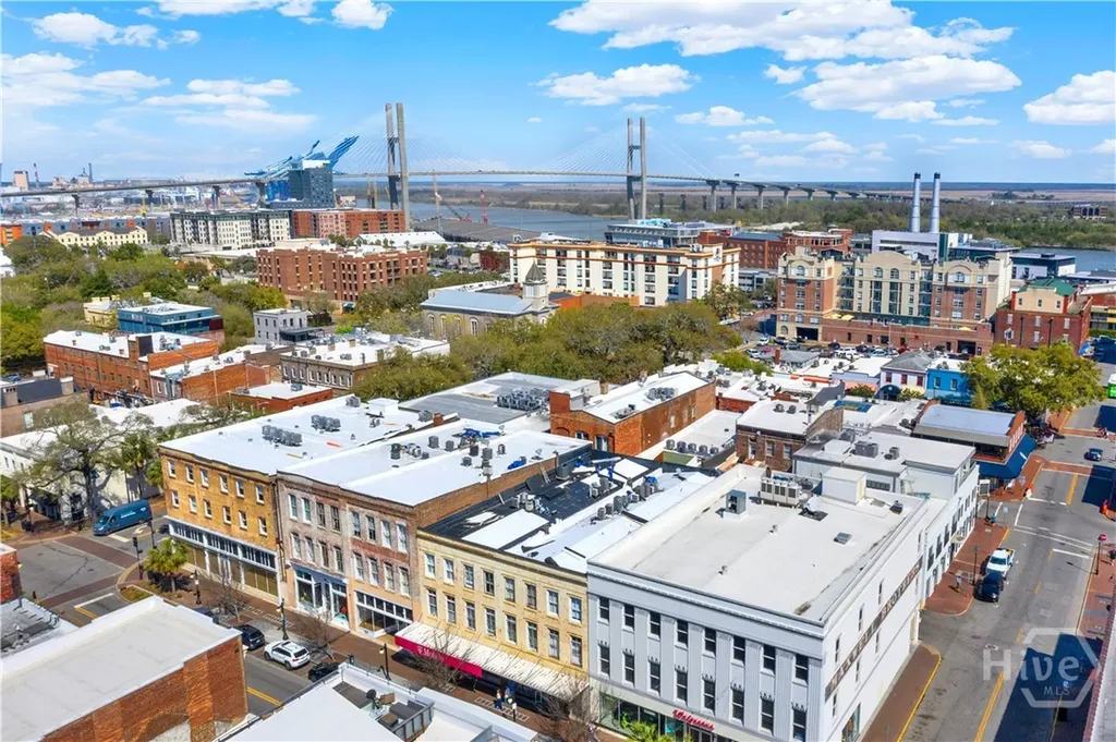 310 W Broughton Street Savannah GA 31401