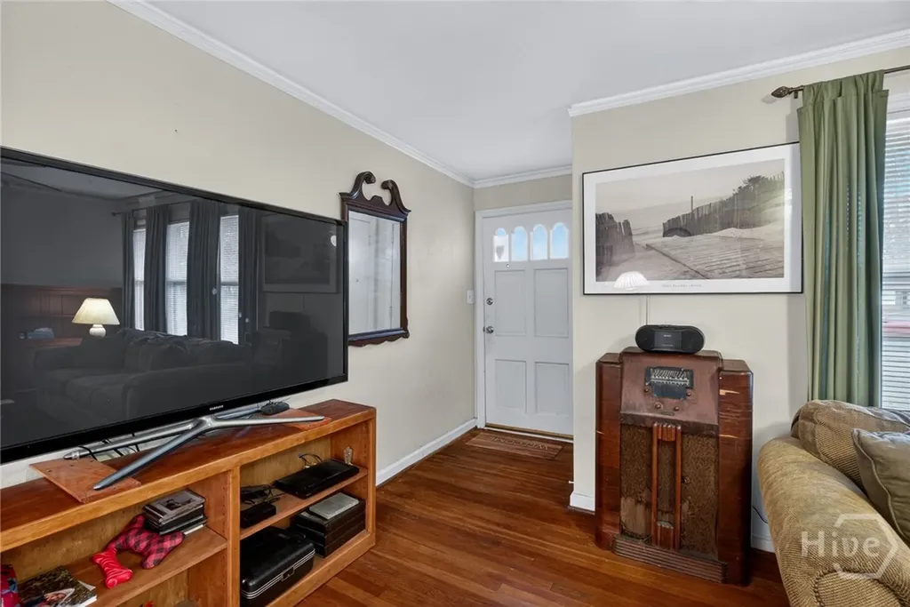 116 E 66th Street Savannah GA 31405