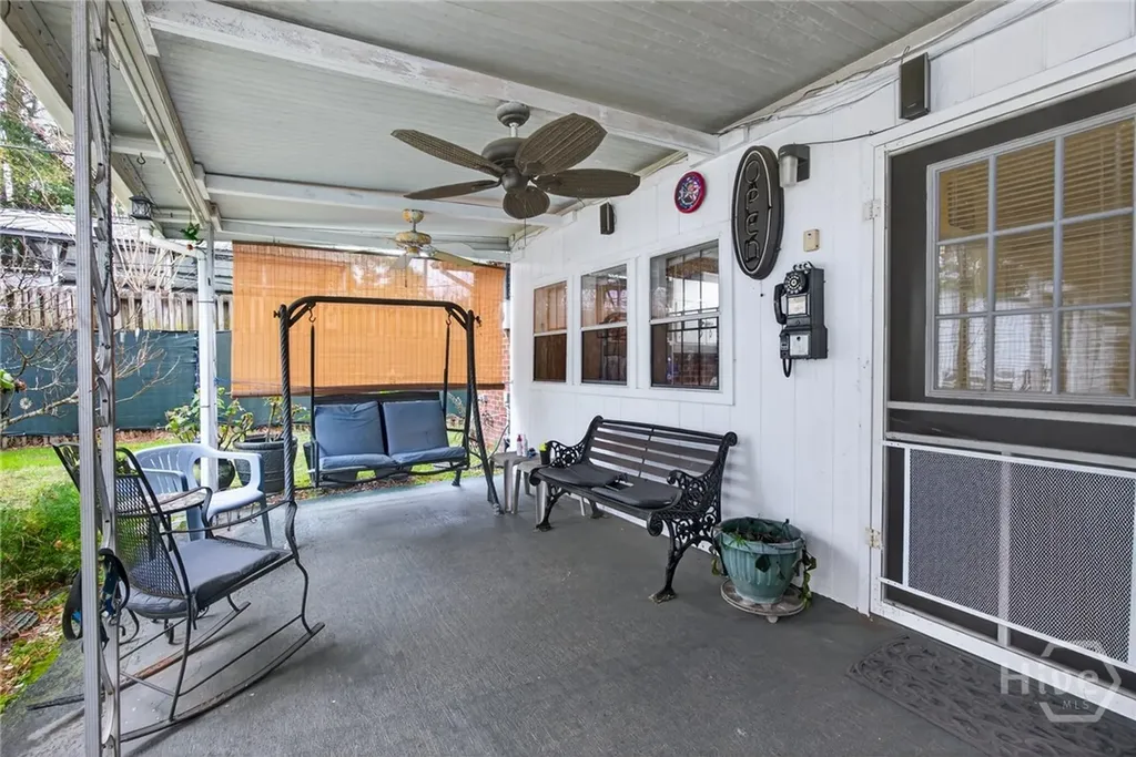 116 E 66th Street Savannah GA 31405