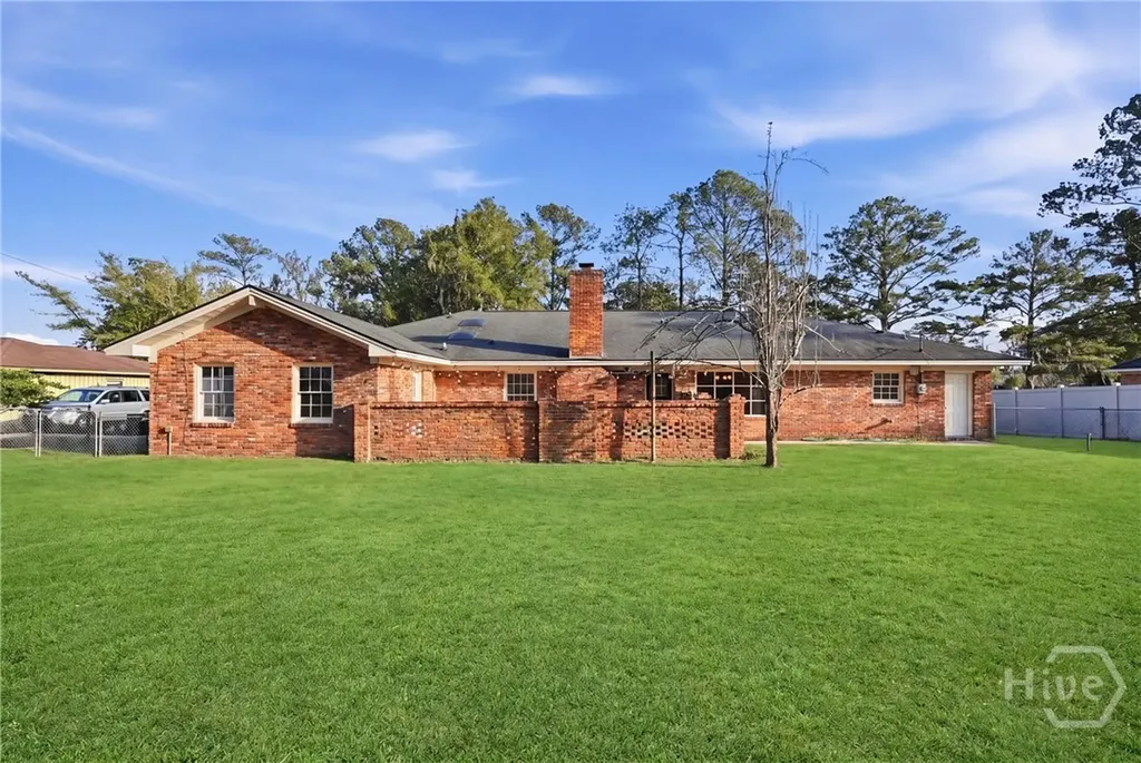8511 Kent Drive Savannah GA 31406