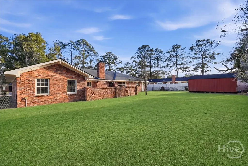 8511 Kent Drive Savannah GA 31406