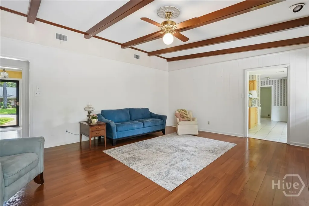 8511 Kent Drive Savannah GA 31406