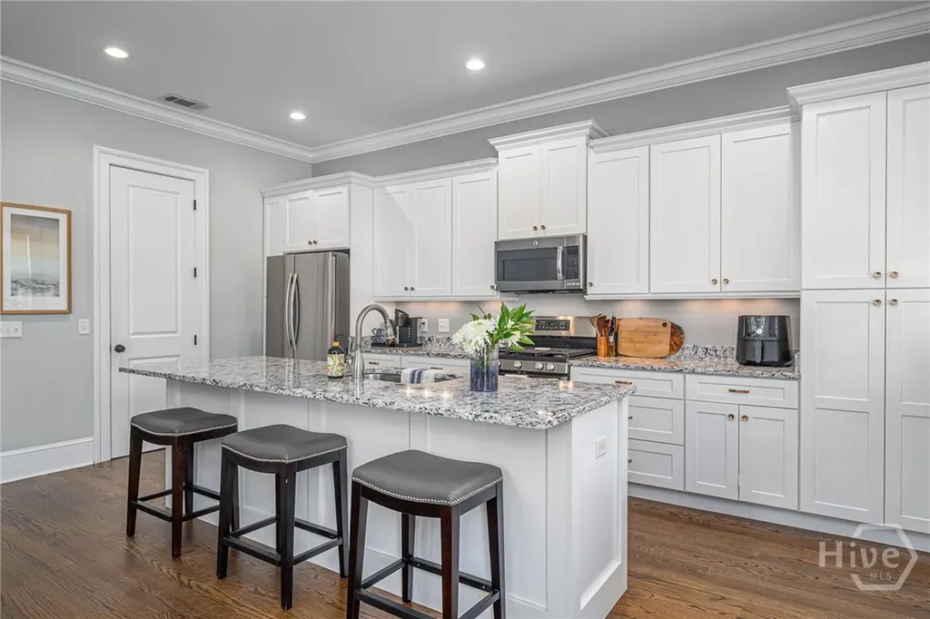 311A Columbus Drive Savannah GA 31405