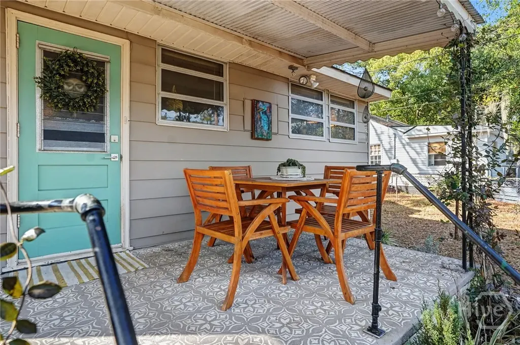 2224 E 38th Street Savannah GA 31404