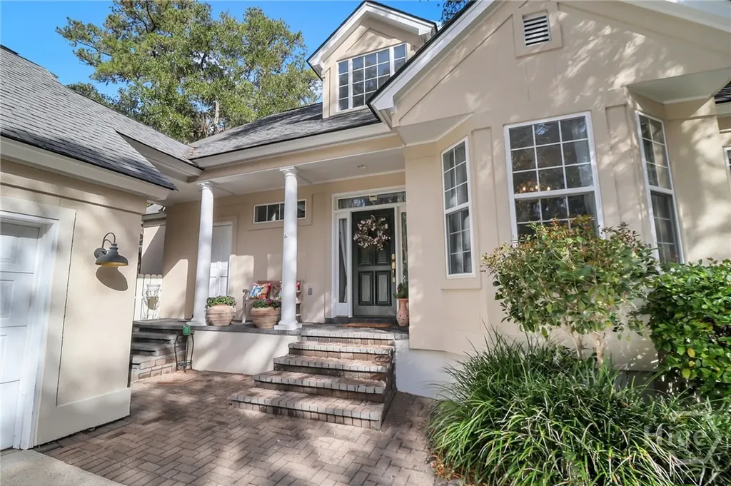 9 Schroeder Court Savannah GA 31411