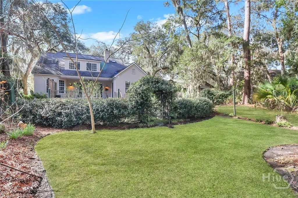 9 Schroeder Court Savannah GA 31411