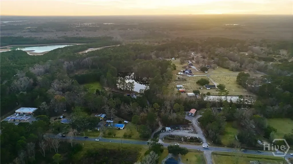 1513 1/2 & 1519 Quacco Road Pooler GA 31322