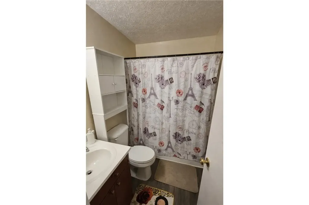 231 Holiday Circle Savannah GA 31419