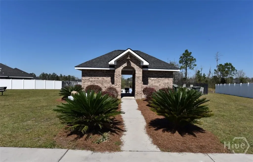 253 Augusta Way Hinesville GA 31313