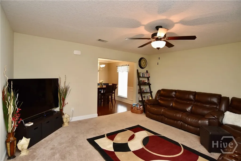 253 Augusta Way Hinesville GA 31313