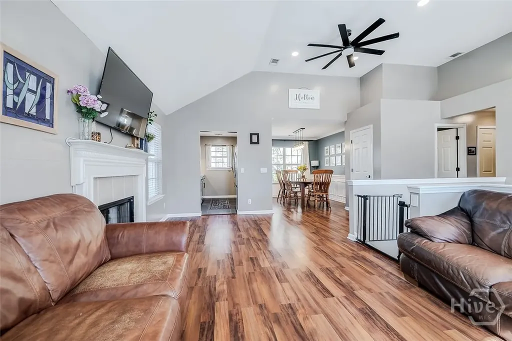 104 Hightide Lane Savannah GA 31410