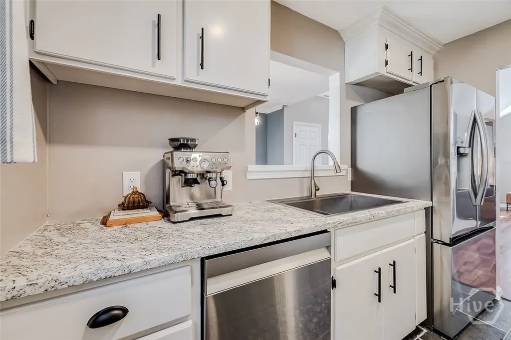 104 Hightide Lane Savannah GA 31410