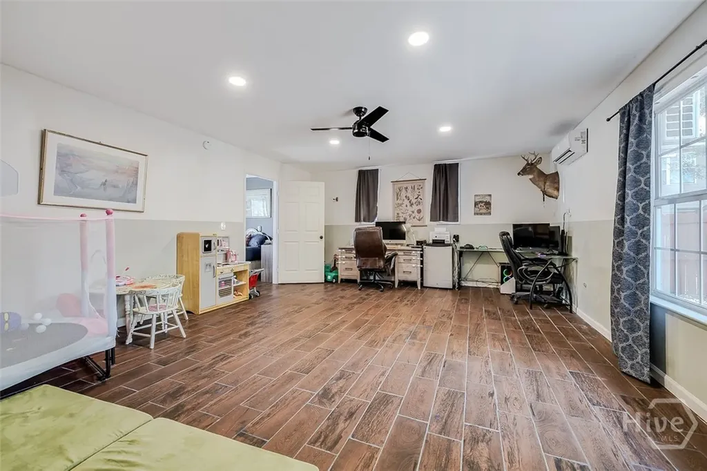 104 Hightide Lane Savannah GA 31410