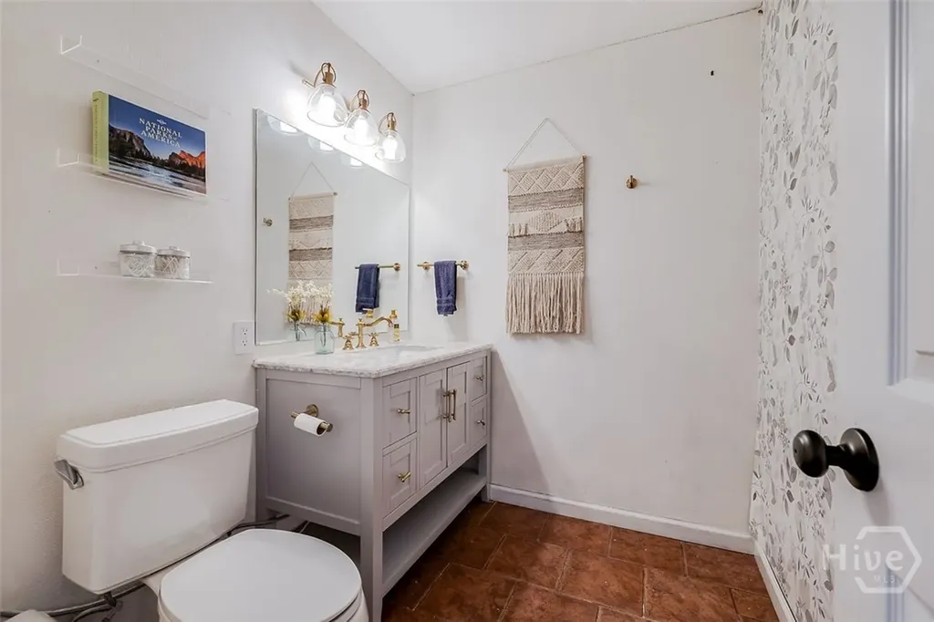 104 Hightide Lane Savannah GA 31410