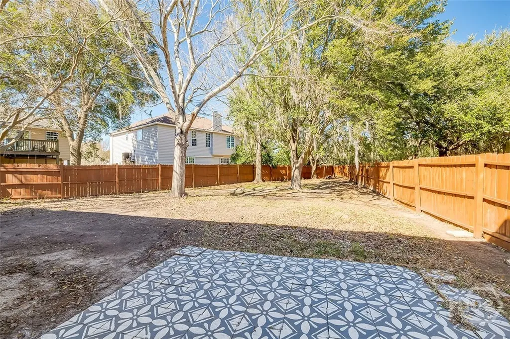 104 Hightide Lane Savannah GA 31410