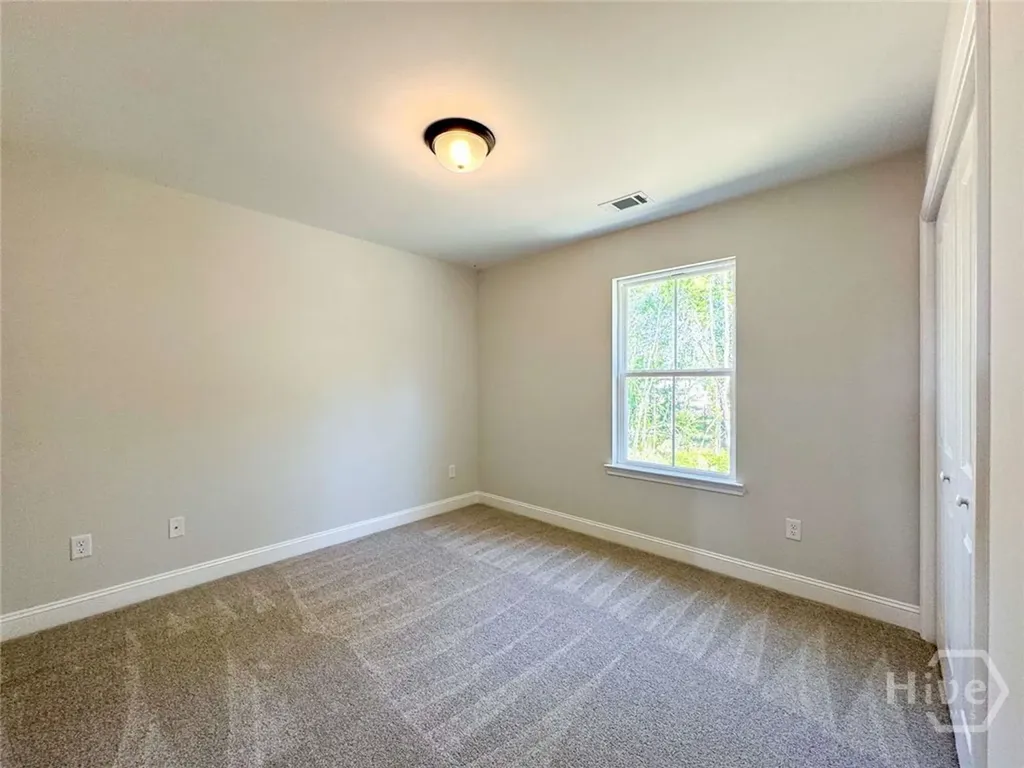 124 Providence Loop Hinesville GA 31313