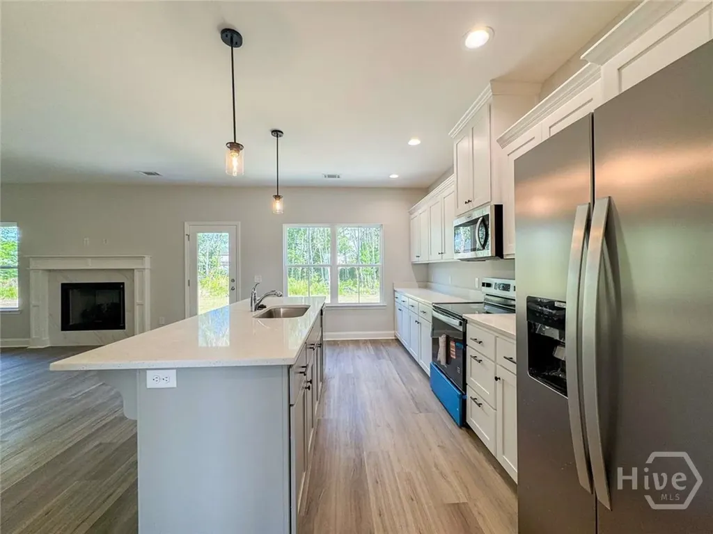 124 Providence Loop Hinesville GA 31313