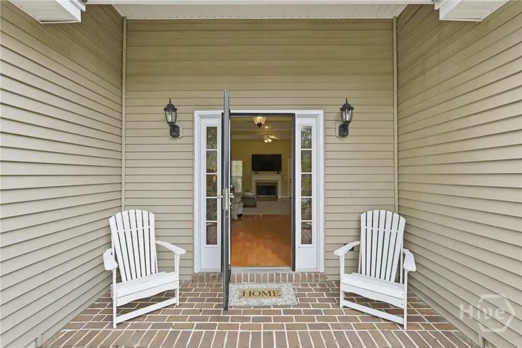 113 Suffolk Road Savannah GA 31410