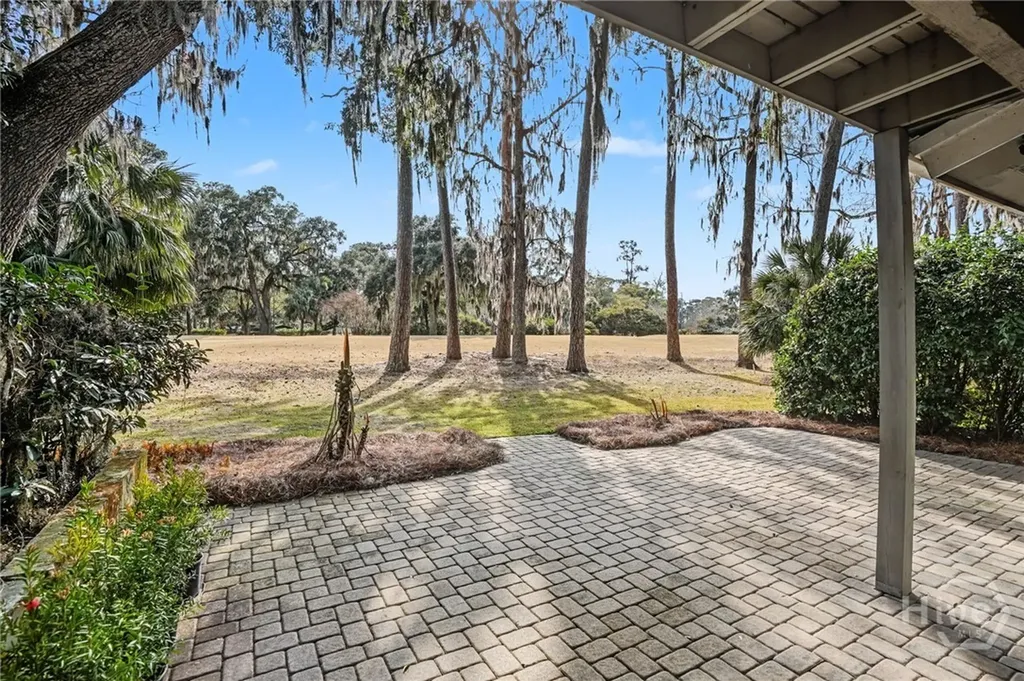 40 Dame Kathryn Drive Savannah GA 31411
