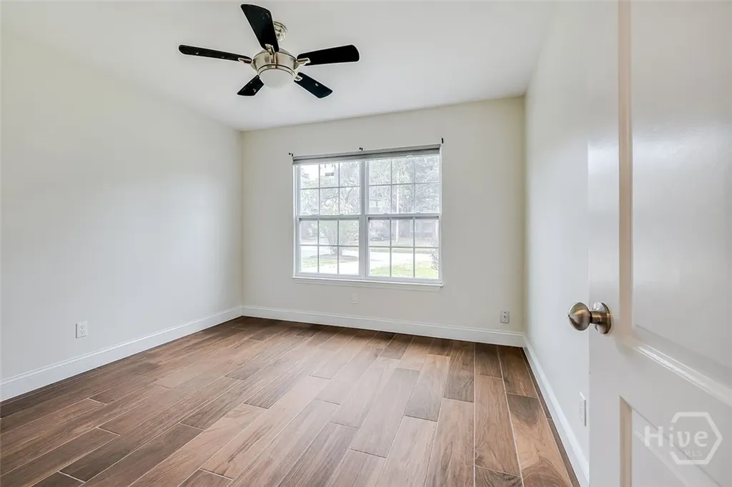 6 Jasmine Court Savannah GA 31406