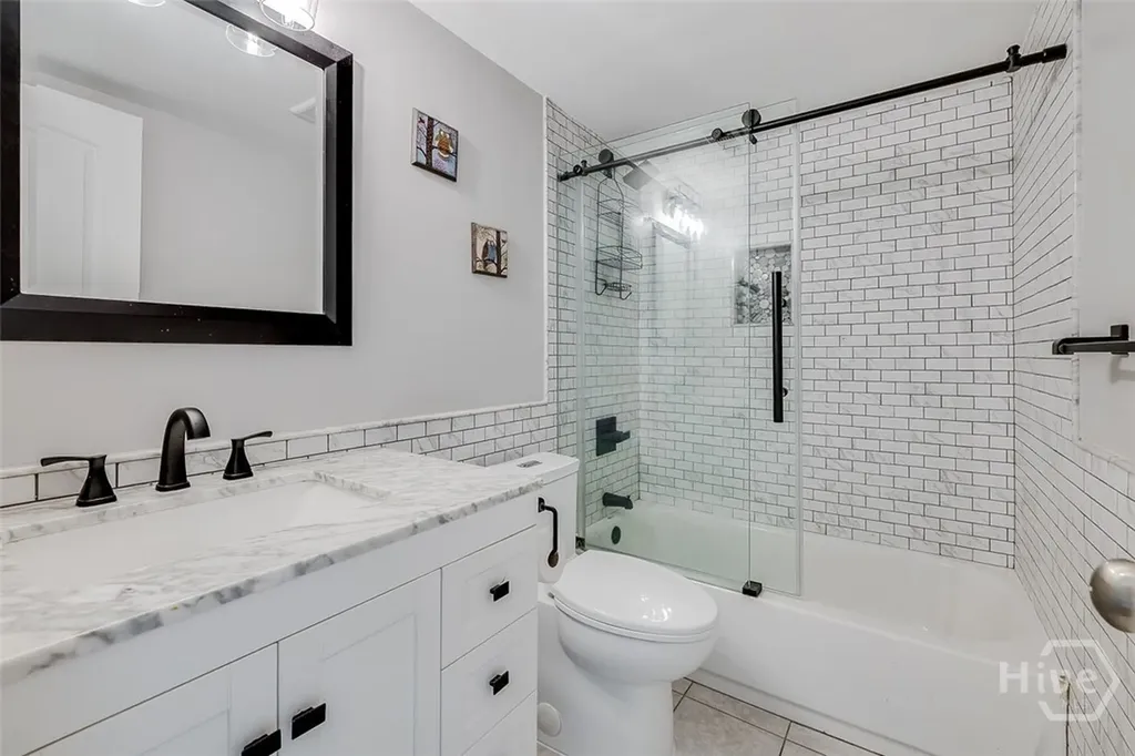 6 Jasmine Court Savannah GA 31406