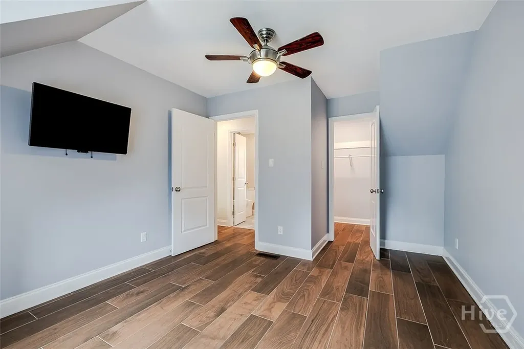 6 Jasmine Court Savannah GA 31406