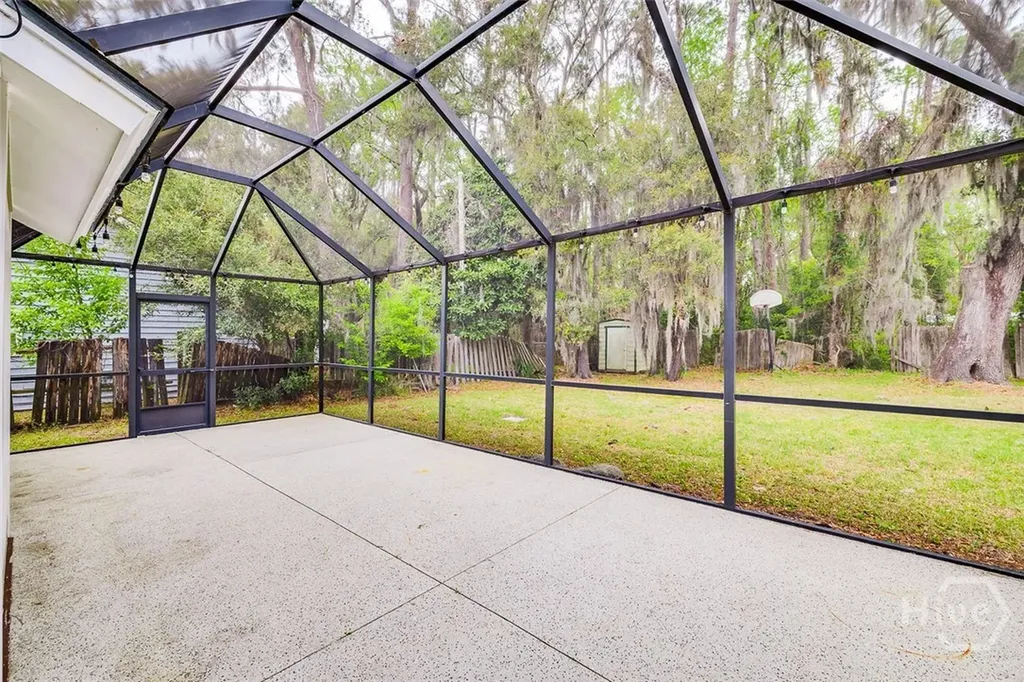 6 Jasmine Court Savannah GA 31406