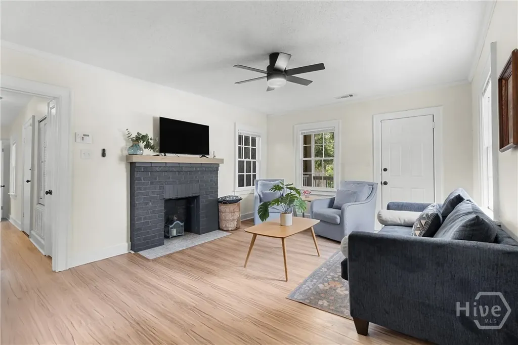 2141 New York Avenue Savannah GA 31404