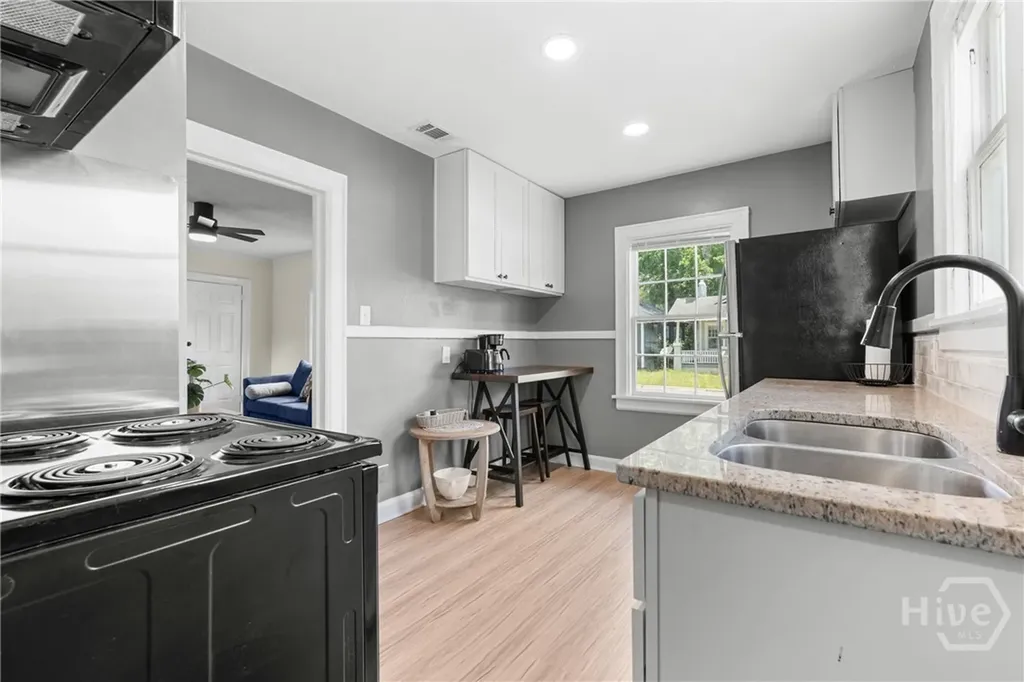 2141 New York Avenue Savannah GA 31404